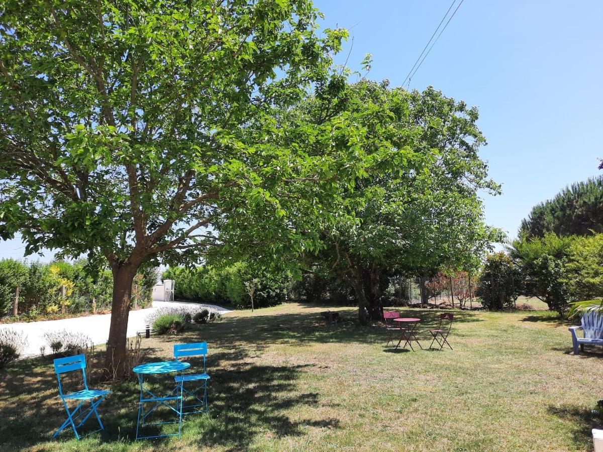 Chambres D'Hote Maeva Balanzac Εξωτερικό φωτογραφία